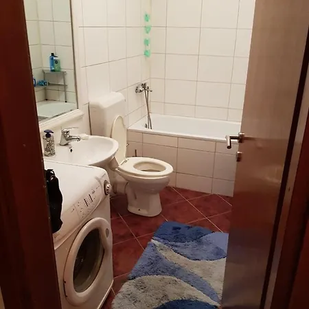 Apartman Titanik Lägenhet Tuzla