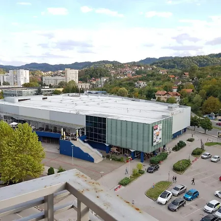 Apartman Titanik Lägenhet *